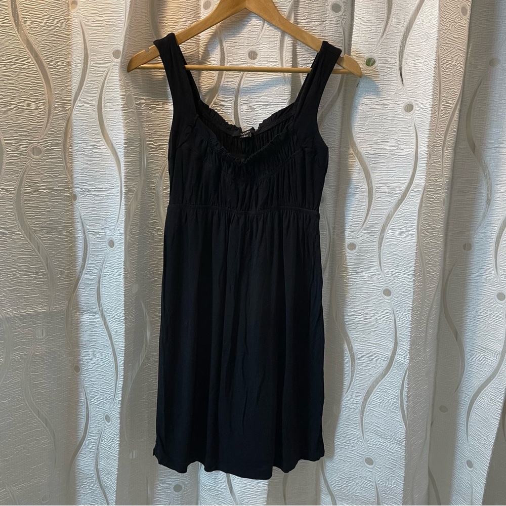 Majora Ruffled Empire Waist Dress Women Small Black Excellent Sleeveless‎ Jersey